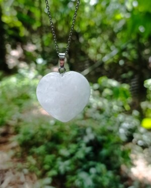 Dije Corazón en Cuarzo Cristal