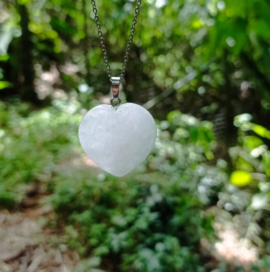 Dije Corazón en Cuarzo Cristal