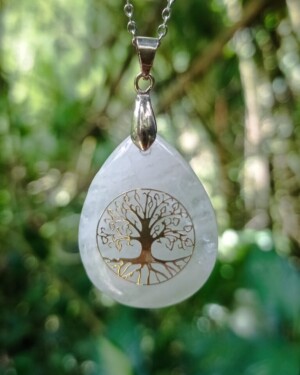 Dije en Cuarzo Cristal con Árbol de la Vida