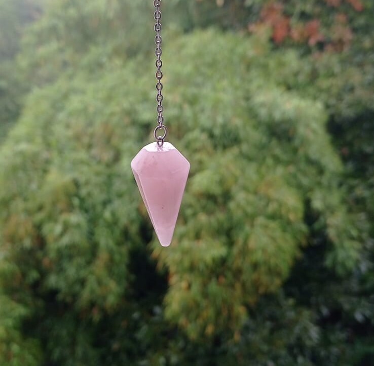 Péndulo de Cuarzo Rosa